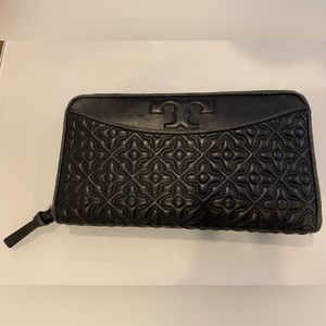 Tory Burch Leather Wallet